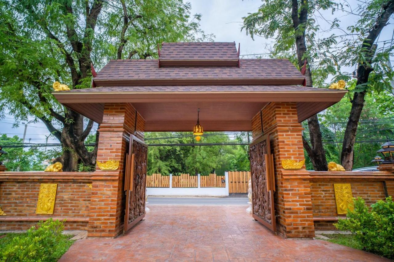 Siri Nakornpink Chiang Mai Hotel Sha Plus Zewnętrze zdjęcie